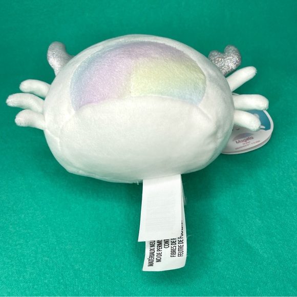 Magela the White Crab 5” Squishmallow - Picture 5 of 12